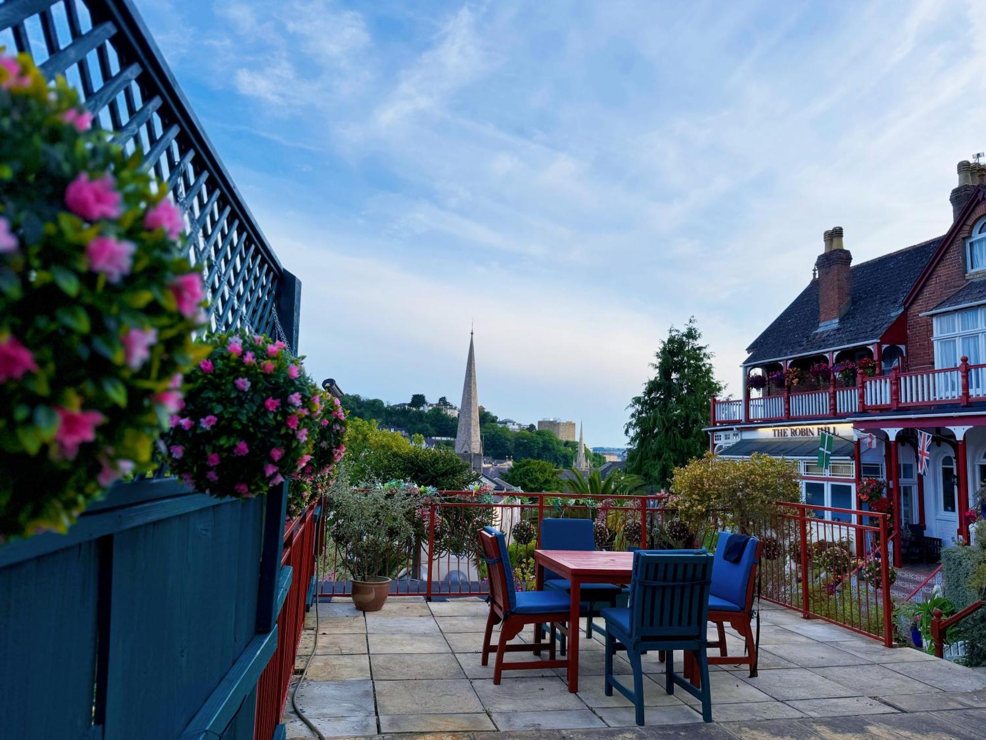 The Robin Hill Bed & Breakfast Torquay Bagian luar foto
